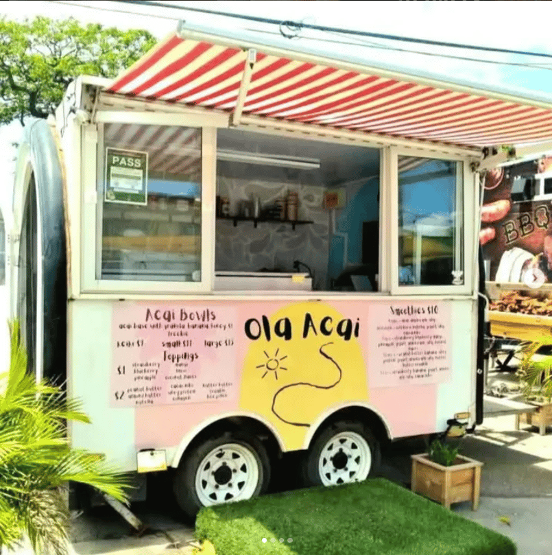 The Wai Ola Acai Bar food truck in Kahului