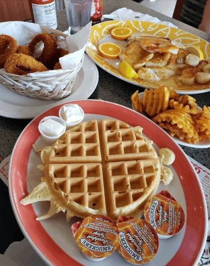 East Bay Diner Gallery Photo 7